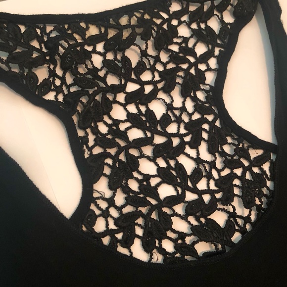 Black Sleeve Dress with Lace Pattern - Picture 8 of 9